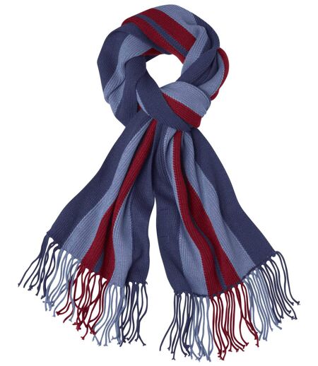 Gestreifter Strickschal